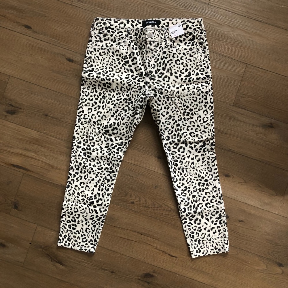 Express Snow Leopard Print Skinny Jeans NEW
